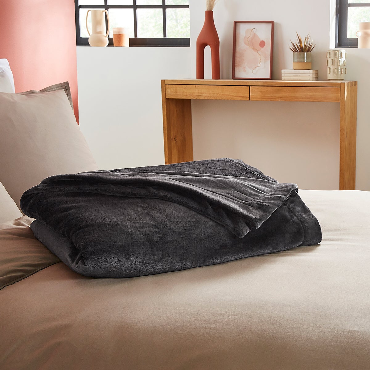 DODO | Couverture Polaire Extra Douce Coloris Anthracite 220x240 - 3