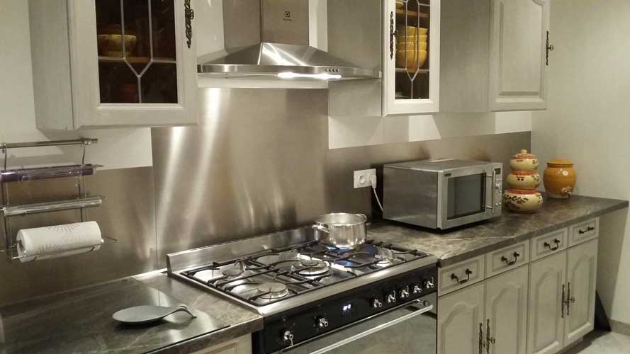 2 Paraspruzzi Laterali Per Lavello In Acciaio Inox 40x30 Cm – Montaggio A Parete Con Viti, Per Cucina E Bagno, Antiruggine - 5