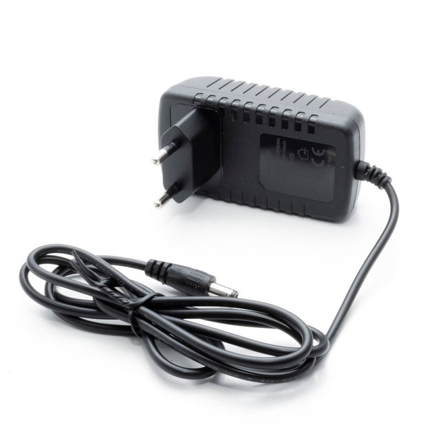Fonte de alimentação com transformador de 230V para 12V, 24W e 2A para câmaras DVR e luzes LED, IP44, cor preta.
