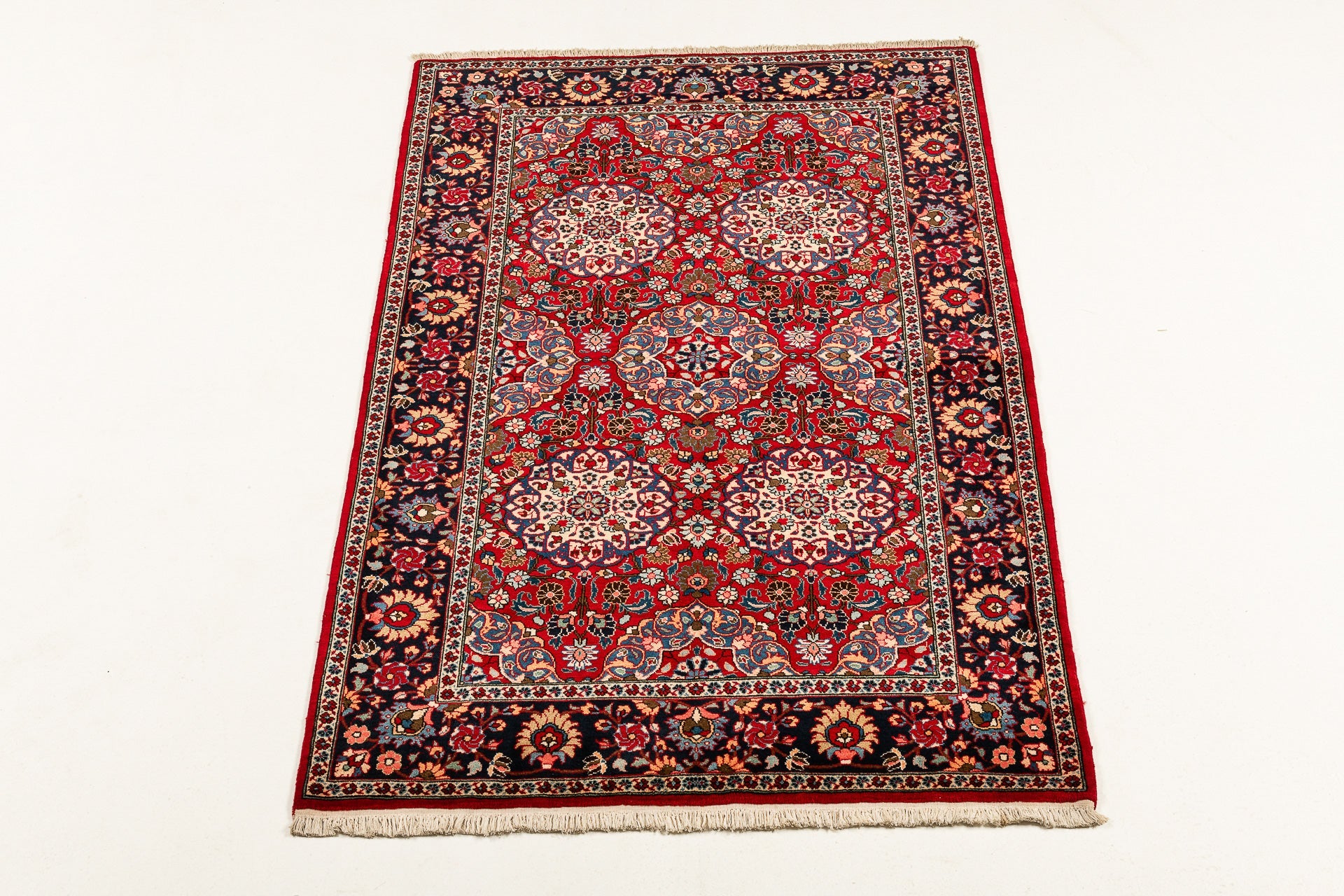 Oryginalny ręcznie tkany dywan orientalny, wymiary: 212x140 cm z certyfikatem autentyczności