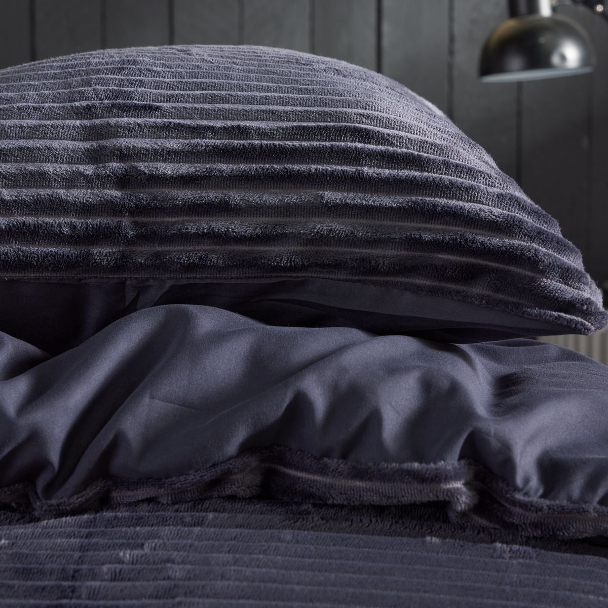 Parure de lit en polaire côtelé BIEN AU CHAUD - 2