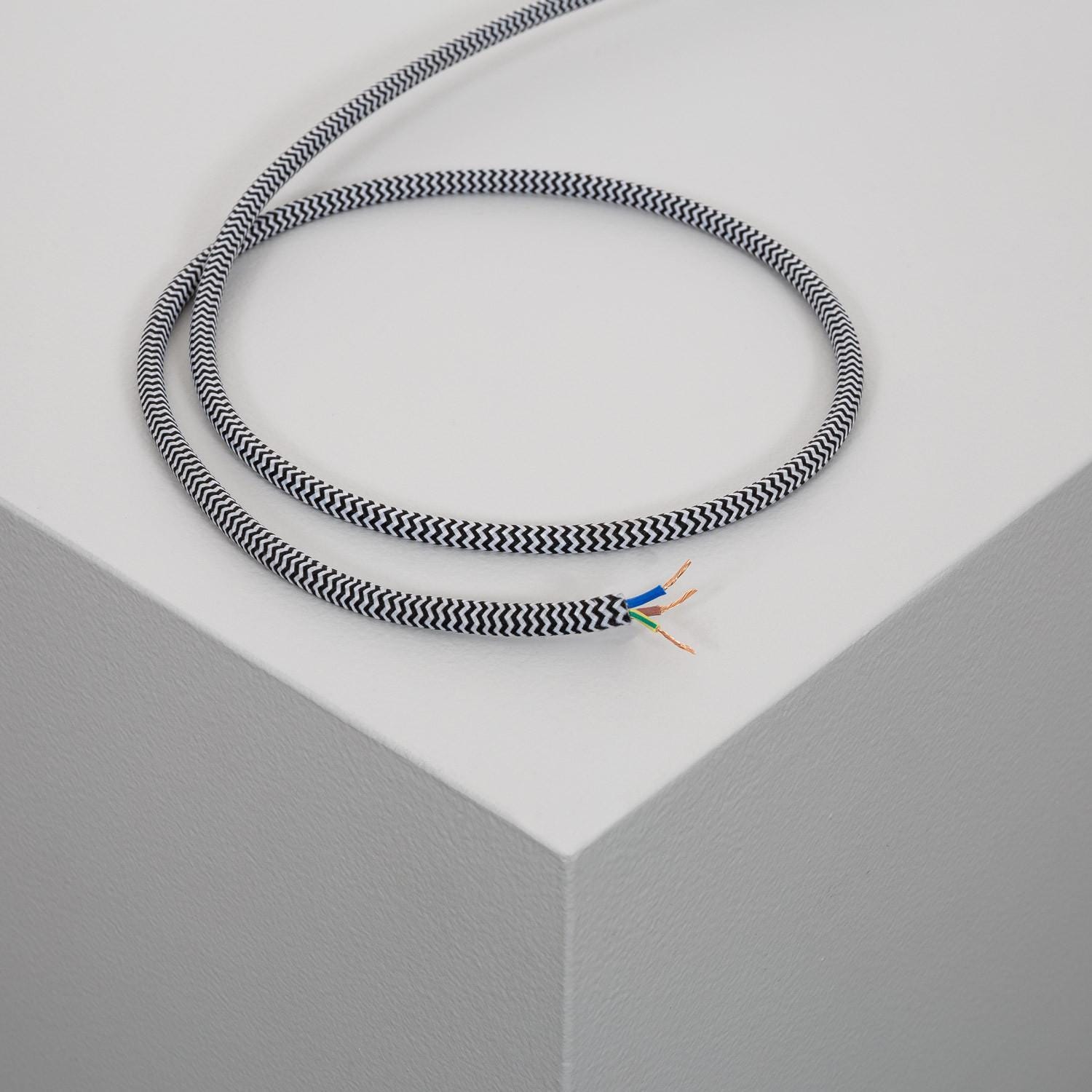 Ledkia Cable Textil Eléctrico Blanco y Negro 5 m PVC | Leroy Merlin