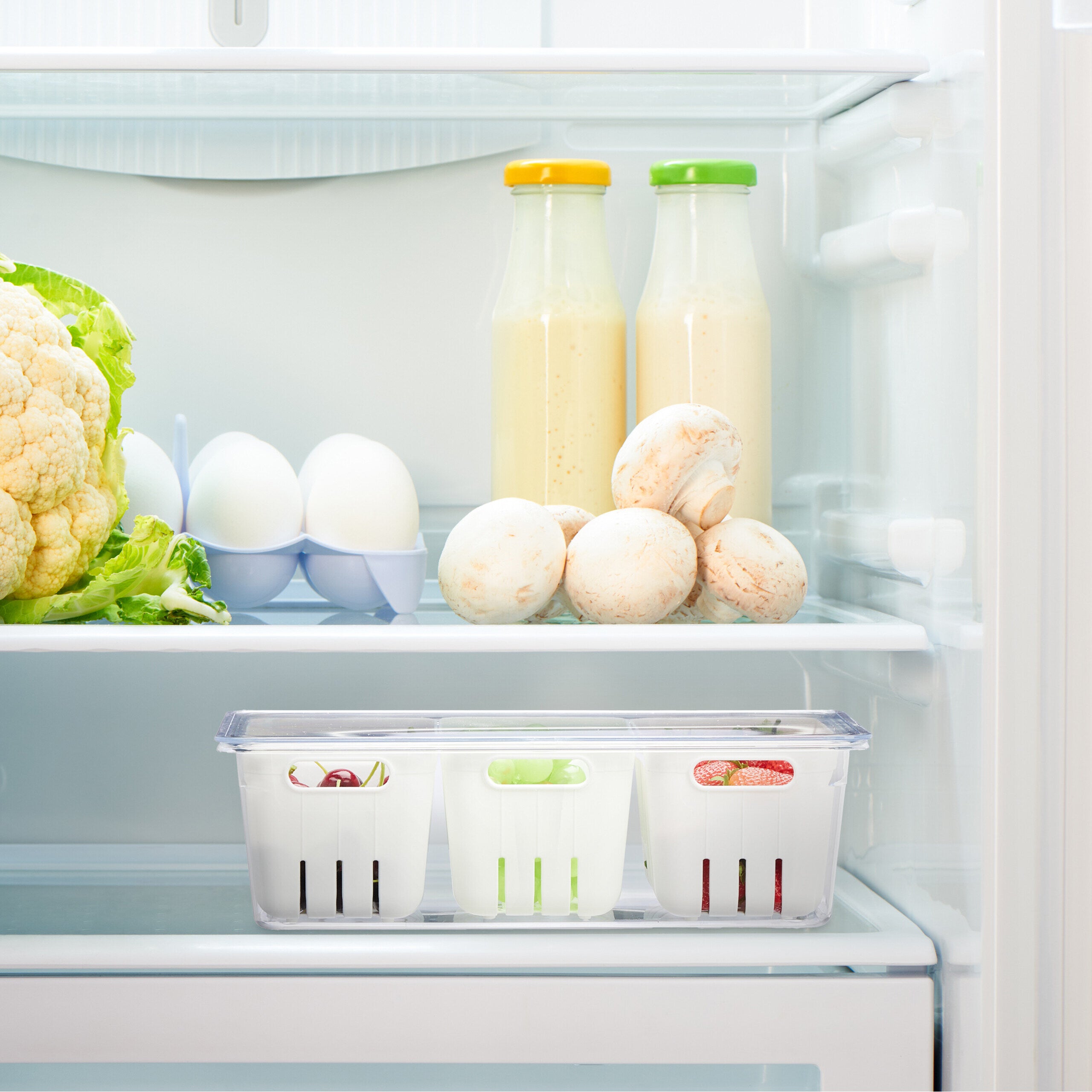Relaxdays Fridge Containers with Lids, Set of 2, Stackable, Fruit and Vegetable Box, Space Saver, Transparent
