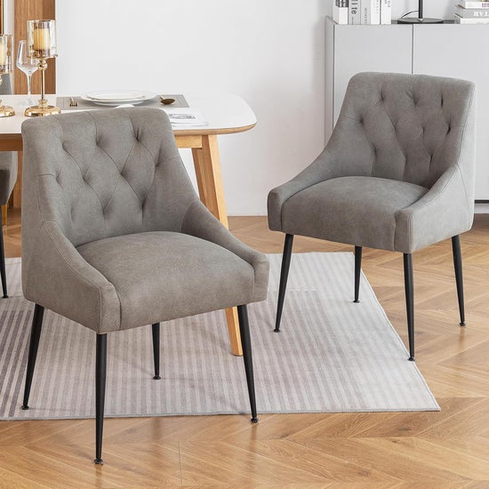 Chaises de salle à manger modernes avec assises en cuir, coussins d ...