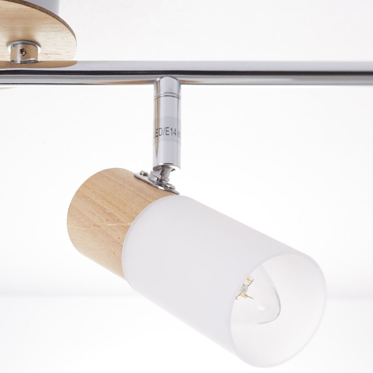 Lampa BRILLIANT, świetlówka 4-płomienna Avia, kolor czarny/drewniany, metal/drewno, 4x D45, E14, 40W, żarówki w kształcie łezki (nie dołączone), A++ - 8