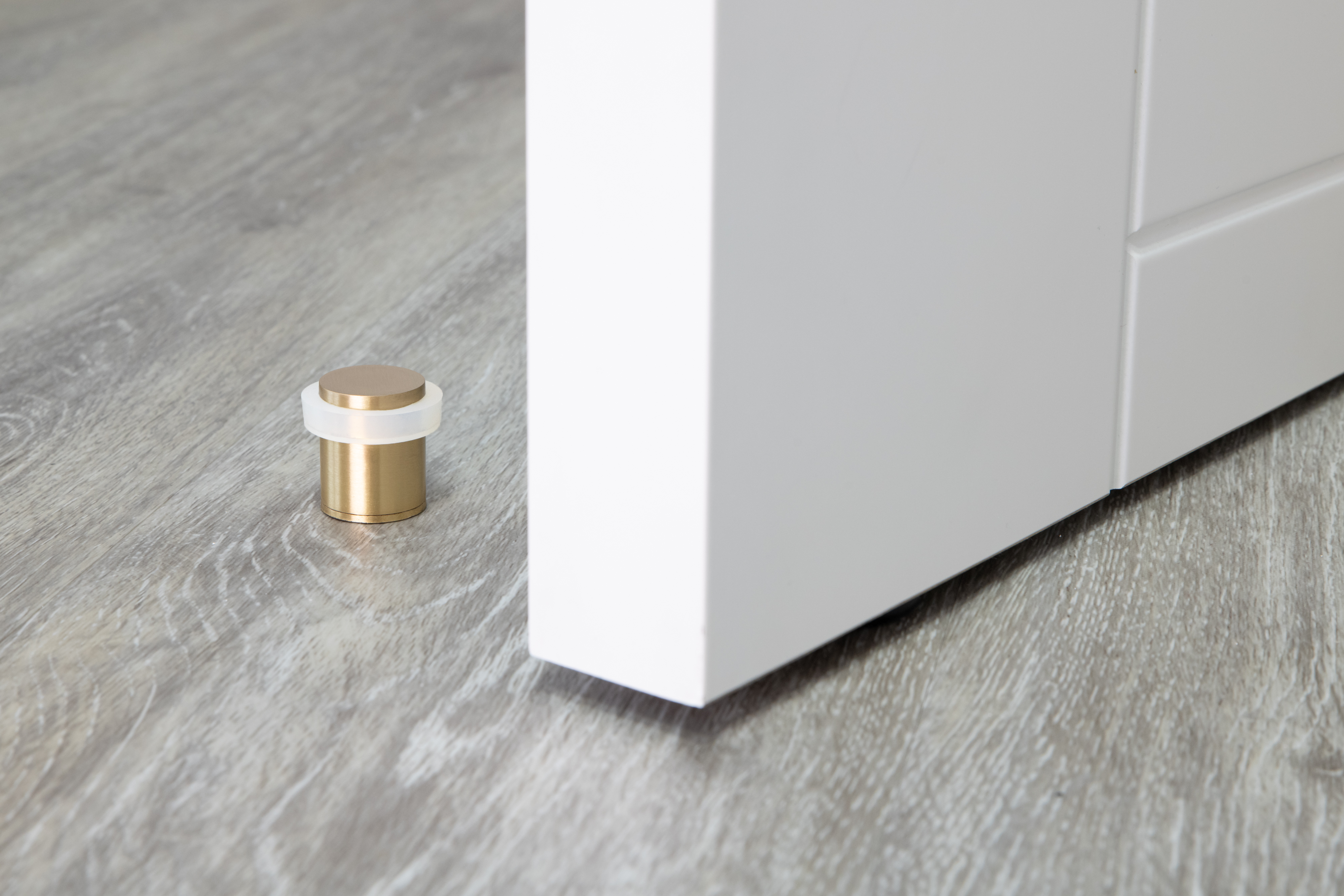 Lot de 4 butées de sol 20 x 25 mm, laiton avec caoutchouc de protection blanc, à visser, EVI Herrajes - 3