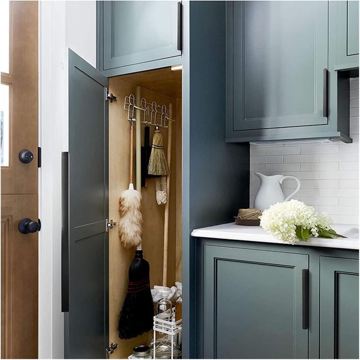 Poignée invisible – idéale pour différents styles d'armoires, tiroirs, placards et meubles – 1 pièce, noire, 150 mm - 2