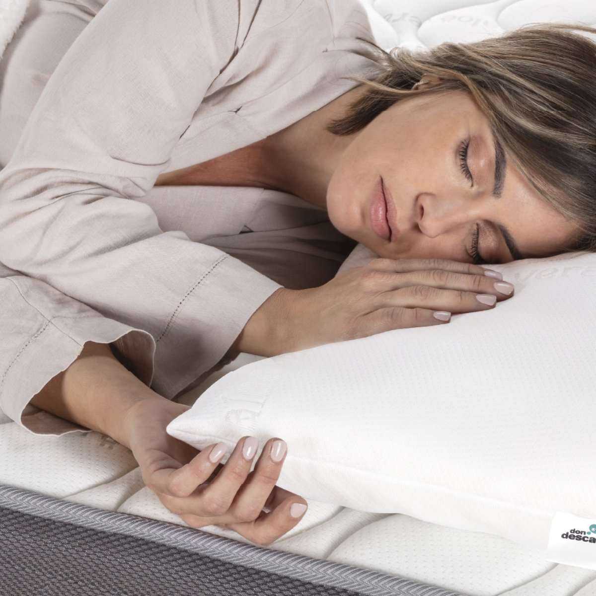 Nalui Oreillers viscoélastiques Aloe Vera Blanc Paquet 2 (70x38 cm), Fermeté moyenne - 2