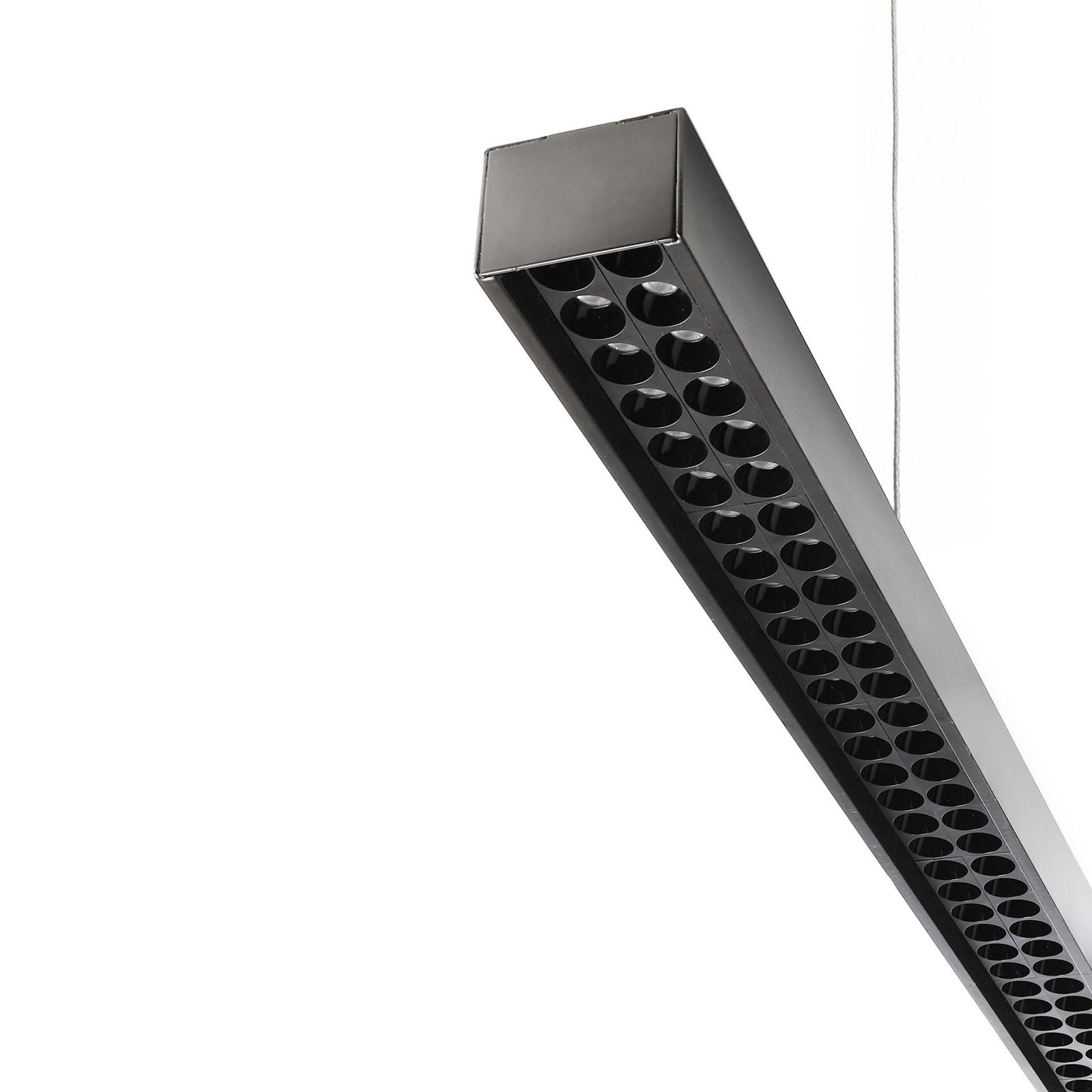 Lampa wisząca LED 28W kąt świecenia ściemnialna 24 stopnie gabinet 4000K z zasilaniem 230V CZARNA