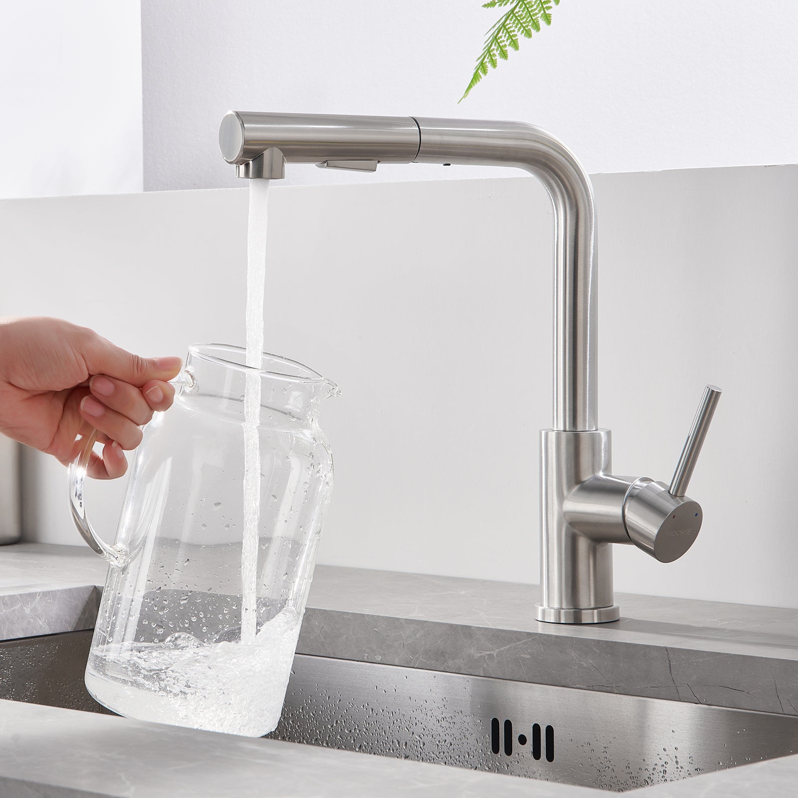 LOVHAUS Bateria Kuchenna, Obrotowa w 360° Bateria Kuchenna z Wyciąganą Wylewką, Wysokociśnieniowa Bateria Zlewozmywakowa ze Stali Nierdzewnej