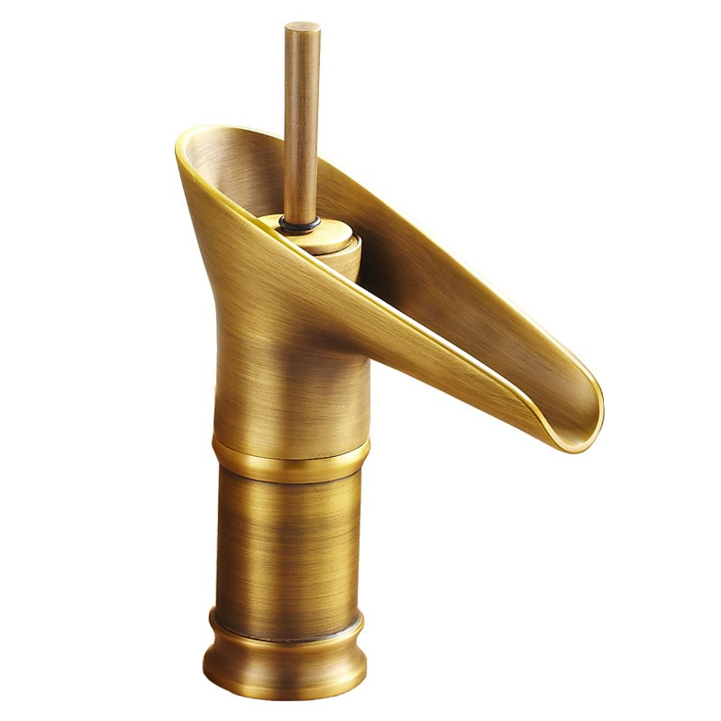 Bateria umywalkowa z wylewką kaskadową z mosiądzu, zapewniająca antyczny wygląd