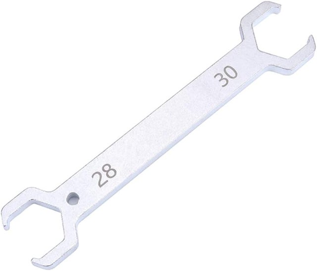 Llave de doble extremo para mantenimiento y ajuste de colectores de calefacción por suelo radiante. Apta para diversas aplicaciones.