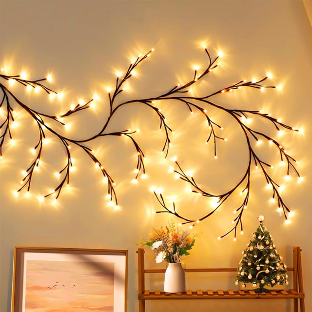 Árbol de luces LED, decoración de pared interior con enredadera iluminada,1.8 m - 96 LED [Clase energética G]