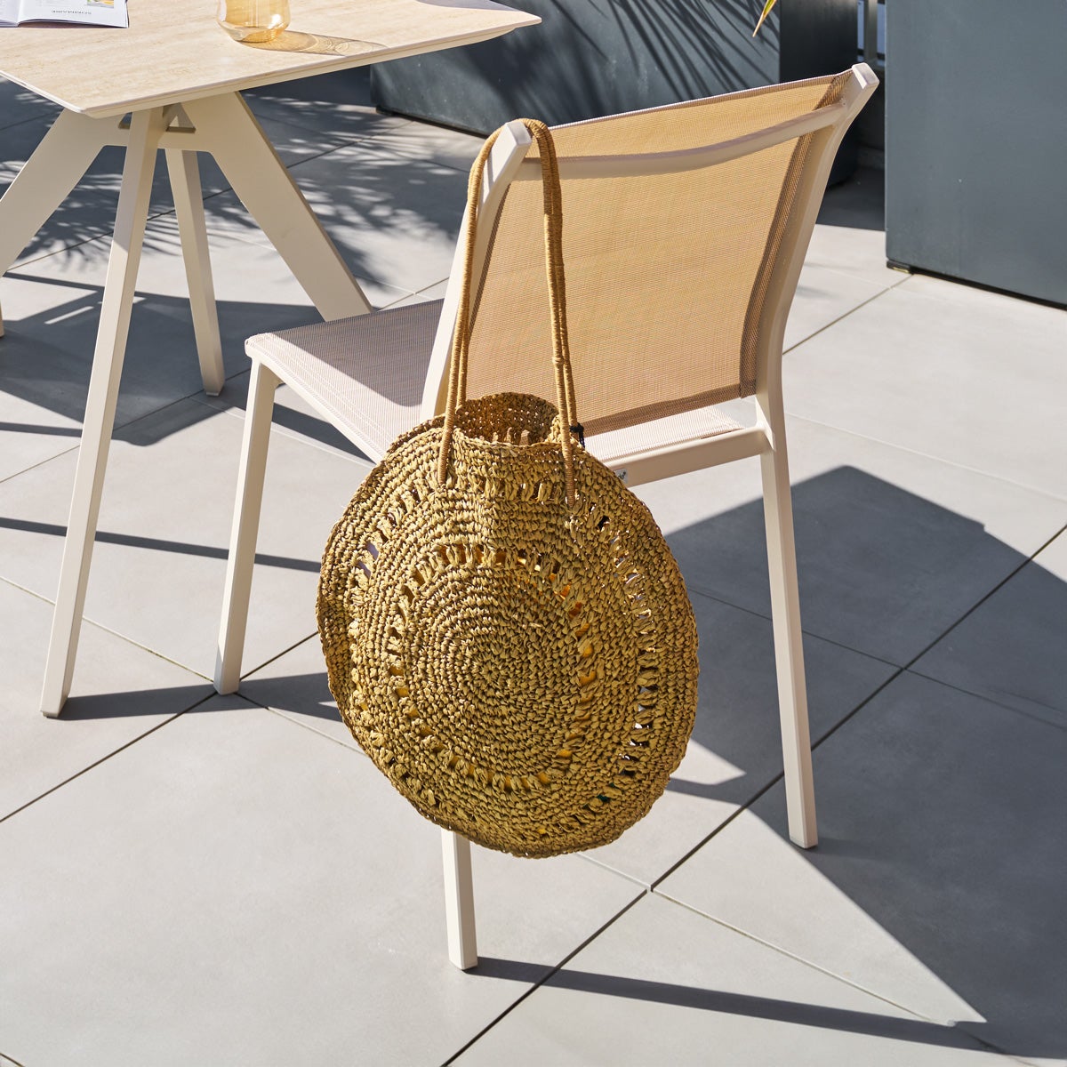 Chaise de jardin sans coussin ESSENTIA en Aluminium Beige - 8