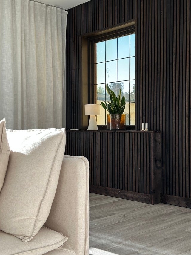 Panneau tasseaux acoustique 300×60 cm – Chêne Fumé Rustic | AKUPANEL BY WOODMONDO - 5