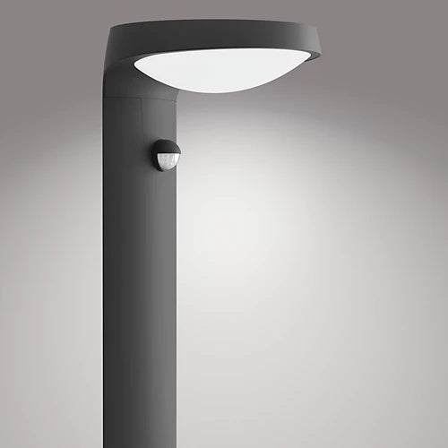 Lampa Ogrodowa Zewnętrzna SŁUPEK 40cm LED 9W 930lm 4000K Neutralna biel IP44 z Czujnikiem Ruchu i Zmierzchu Tyla Philips