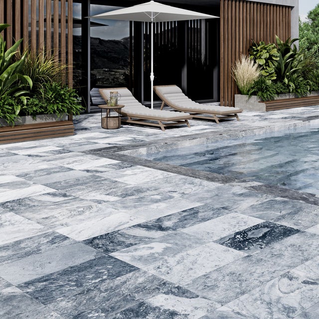 Carrelage sol extérieur / piscine effet Pierre de Bali Météor Mix gris cendré R11 30x60 cm - Réflex Boutique