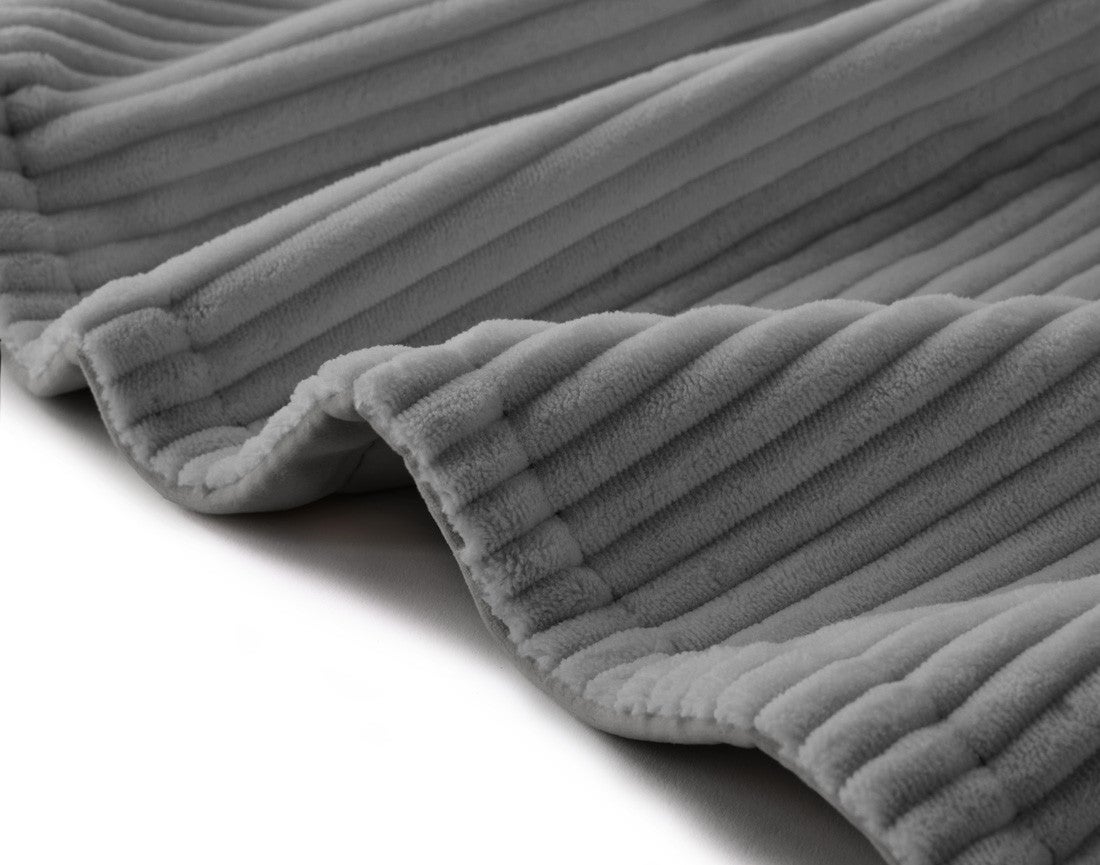 Plaid en 100% polyester gris foncé 200 x 140 cm - PALERMA - Best Mobilier - 2