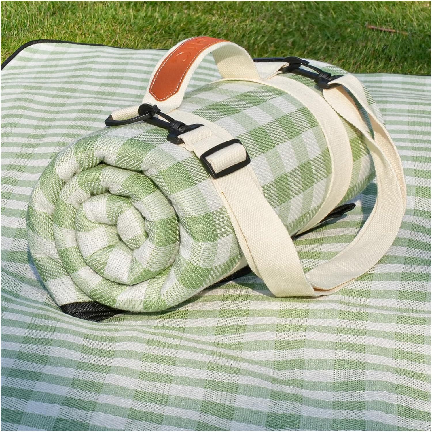 Manta impermeable para picnic bextcok, manta plegable extragrande, manta para picnic con correas para uso en exteriores (2 m x 2 m, verde)