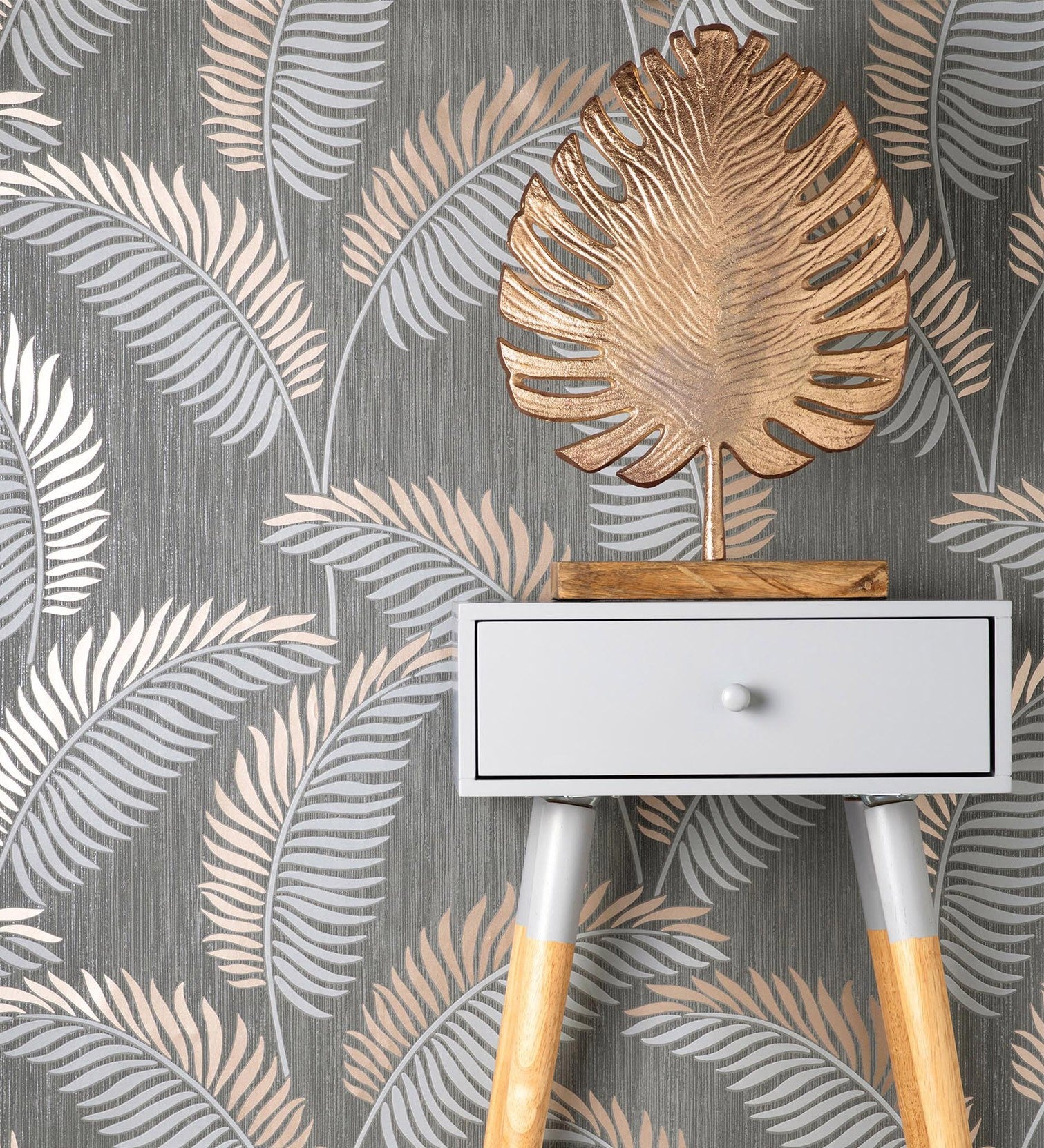 Papel pintado vinílico lavable tropical de hojas en relieve y detalles metalizados - alan palmer 681288 de gaulan - rollo de 10 m x 0,53 m