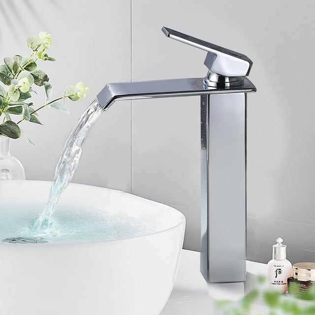 Rubinetto da bagno a cascata Miscelatore lavabo alto Rubinetto lavabo cromato Design moderno