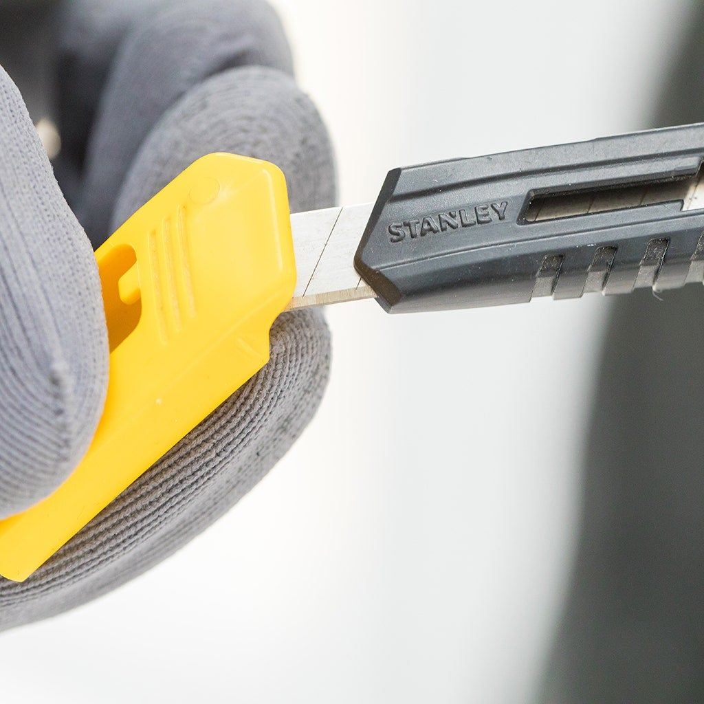 Taglierino Professionale STANLEY Con Lama A Spezzare 9mm E Corpo ABS