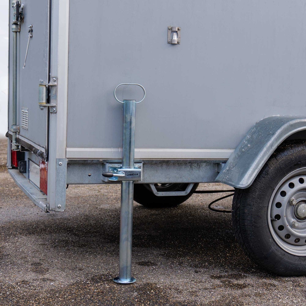Béquilles de support pour remorque x2 + brides de fixation x2 - Hauteur 700mm - Dia 48mm - Acier galvanisé - Pied stabilisation - 2