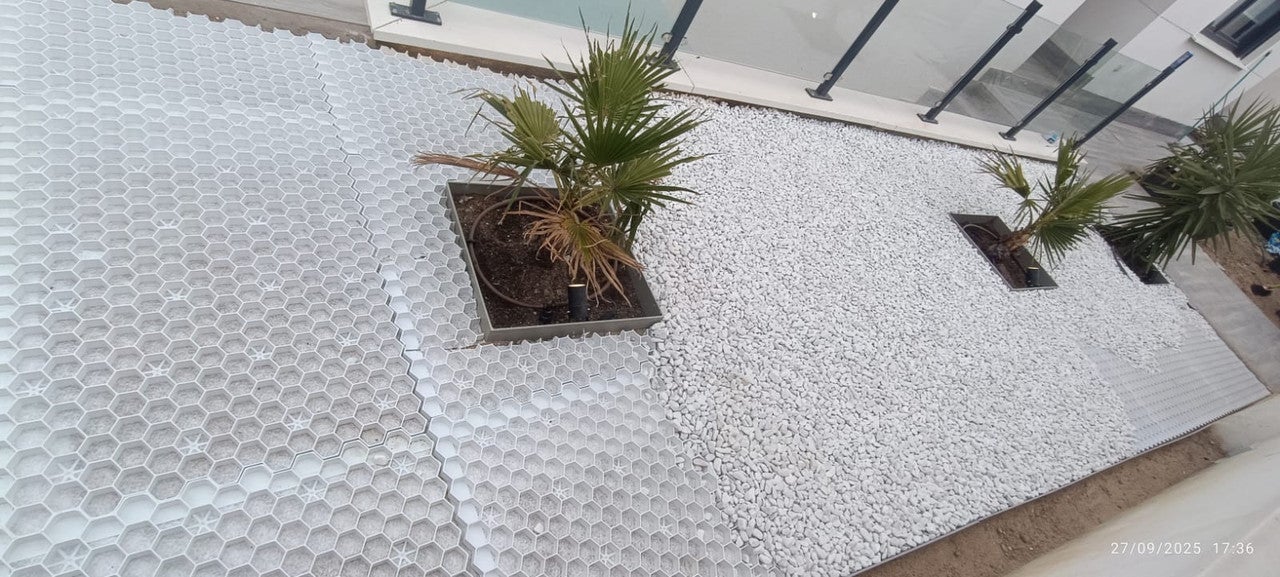 Géocellule hexagonale blanche EccoGravel 160 x 120 x 3 cm – 10 m² - 4
