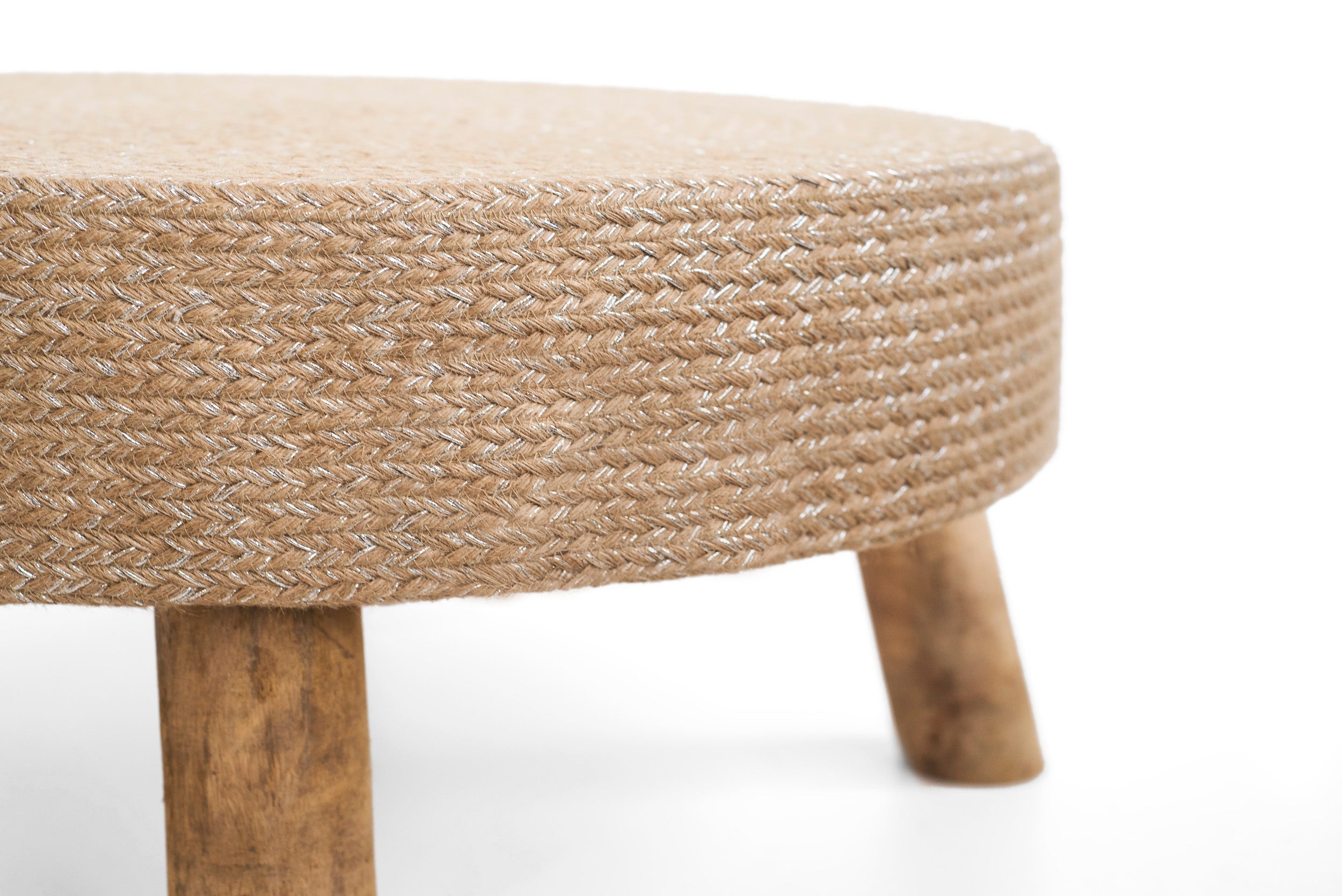 Table d’appoint Cris 60x60x30 cm – Bois naturel et plateau en jute tressé, durable et élégant - 2