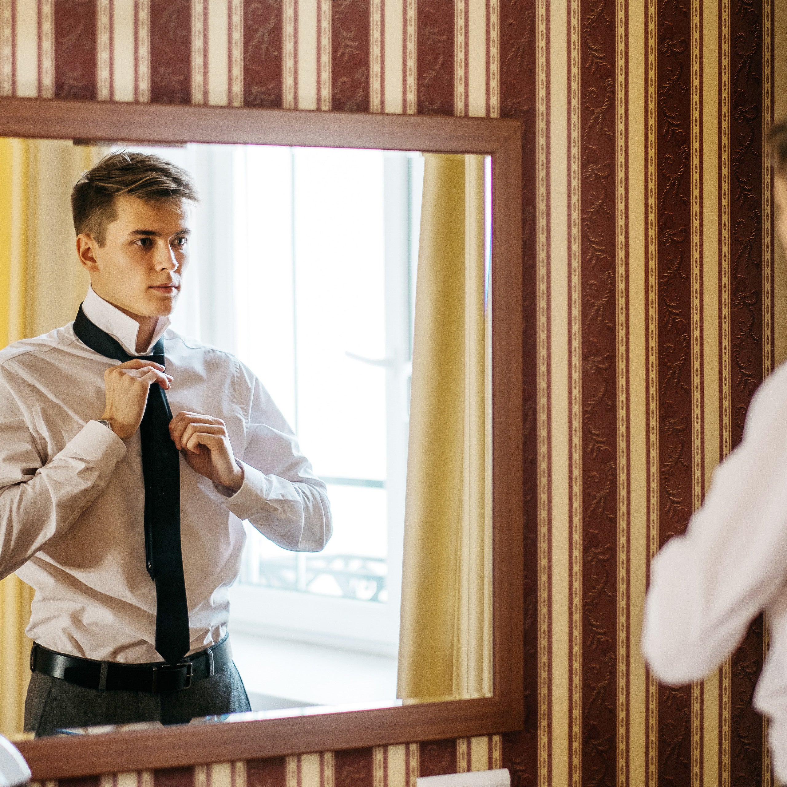 Cintre porte ceintures pour 12 ceintures, lot de 2, cravates foulard bois lotus 17x43x5 cm, nature/argent, Relaxdays - 5