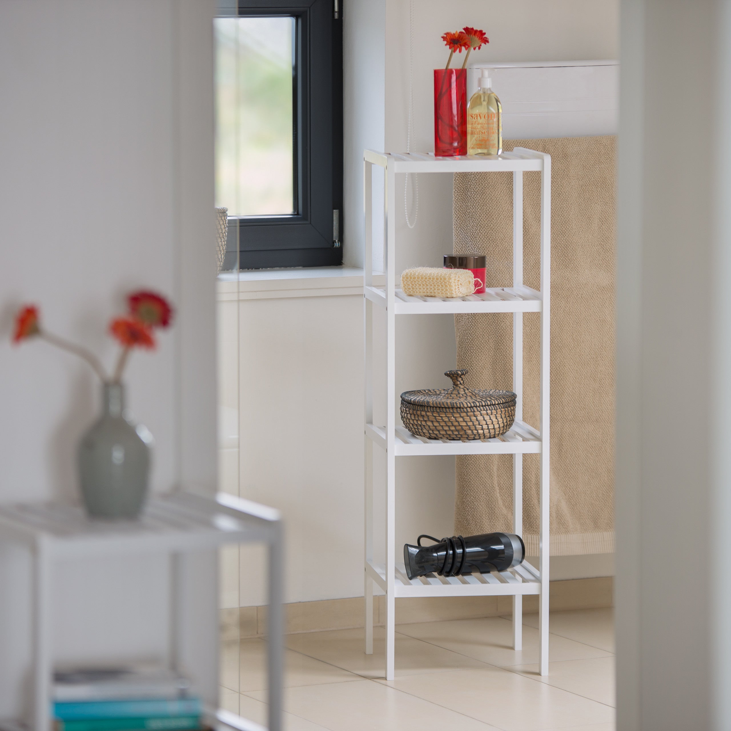 Étagère de salle de bain en bambou meuble sur pied cuisine avec 4 niveaux HxlxP: 110 x 34,5 x 33 cm, blanc, Relaxdays - 2
