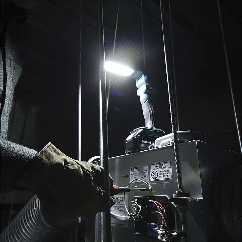 Lampe LED de travail 14,4 - 18 V LXT 400 lx (produit seul) - MAKITA DEBDML801 - 2
