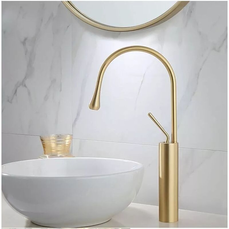 Złota szczotkowana bateria umywalkowa kaskadowa elegancka bateria łazienki z regulacją zimnej ciepłej wody nowoczesny luksusowy design wysoką kaskadą