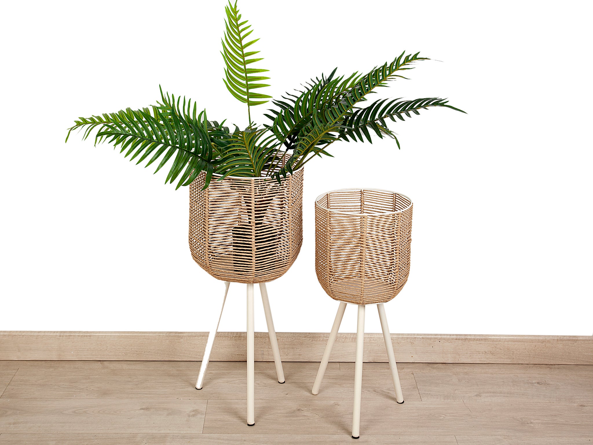 Sedia In Plastica Effetto Rattan Bianca