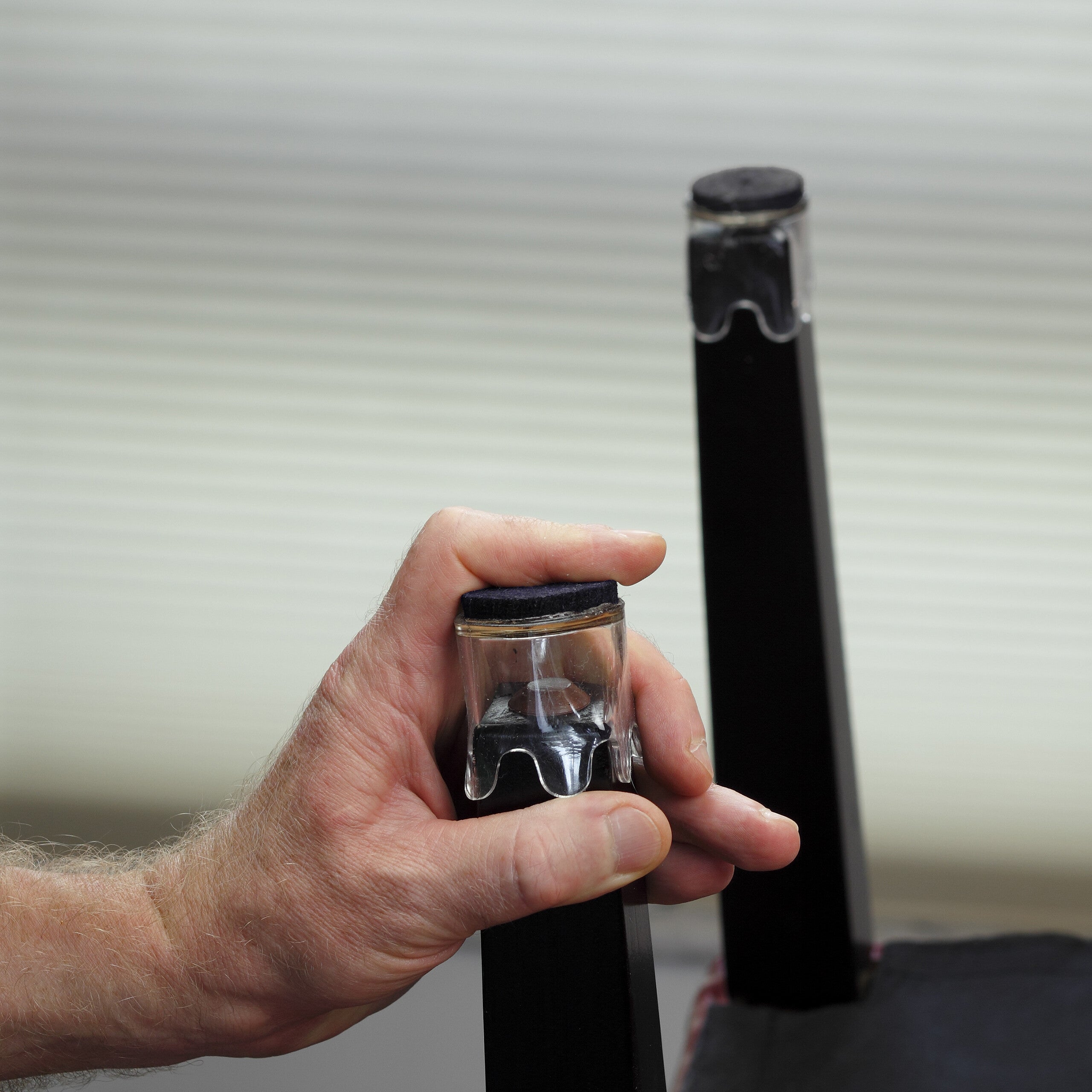 Feltrini Adesivi Per Sedie E Mobili - 4 Pezzi Antiscivolo, 5mm Spessore, Protezione Pavimenti