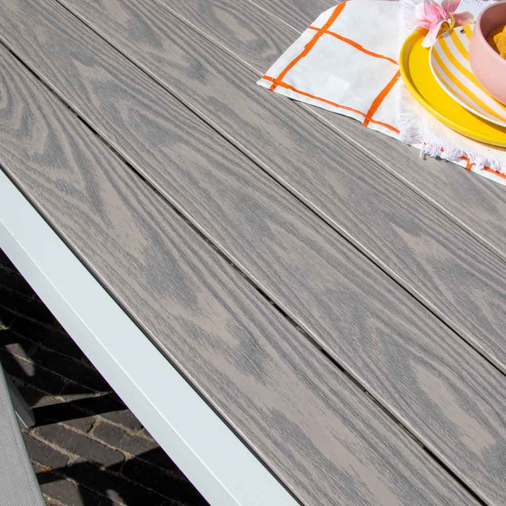 Table Tulum 6/10 personnes structure aluminium blanche, plateau en aluminium décors bois gris - 6