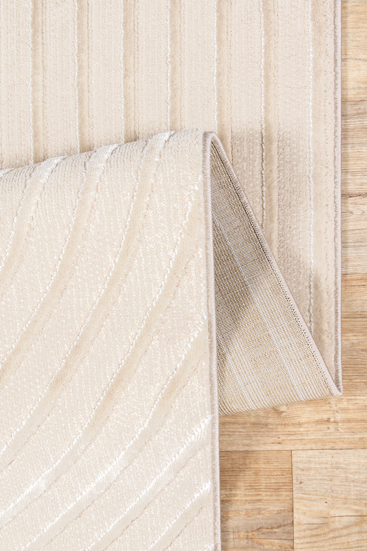 the carpet Knight Tapis de salon élégant, de haute qualité, velours court doux, effet 3D, éléments design brillants, Beige, 140 x 200 cm - 4