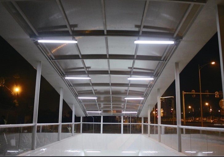 Tubo LED 120cm T8 - 18W - 140lm/W - Blanco Frío - 6