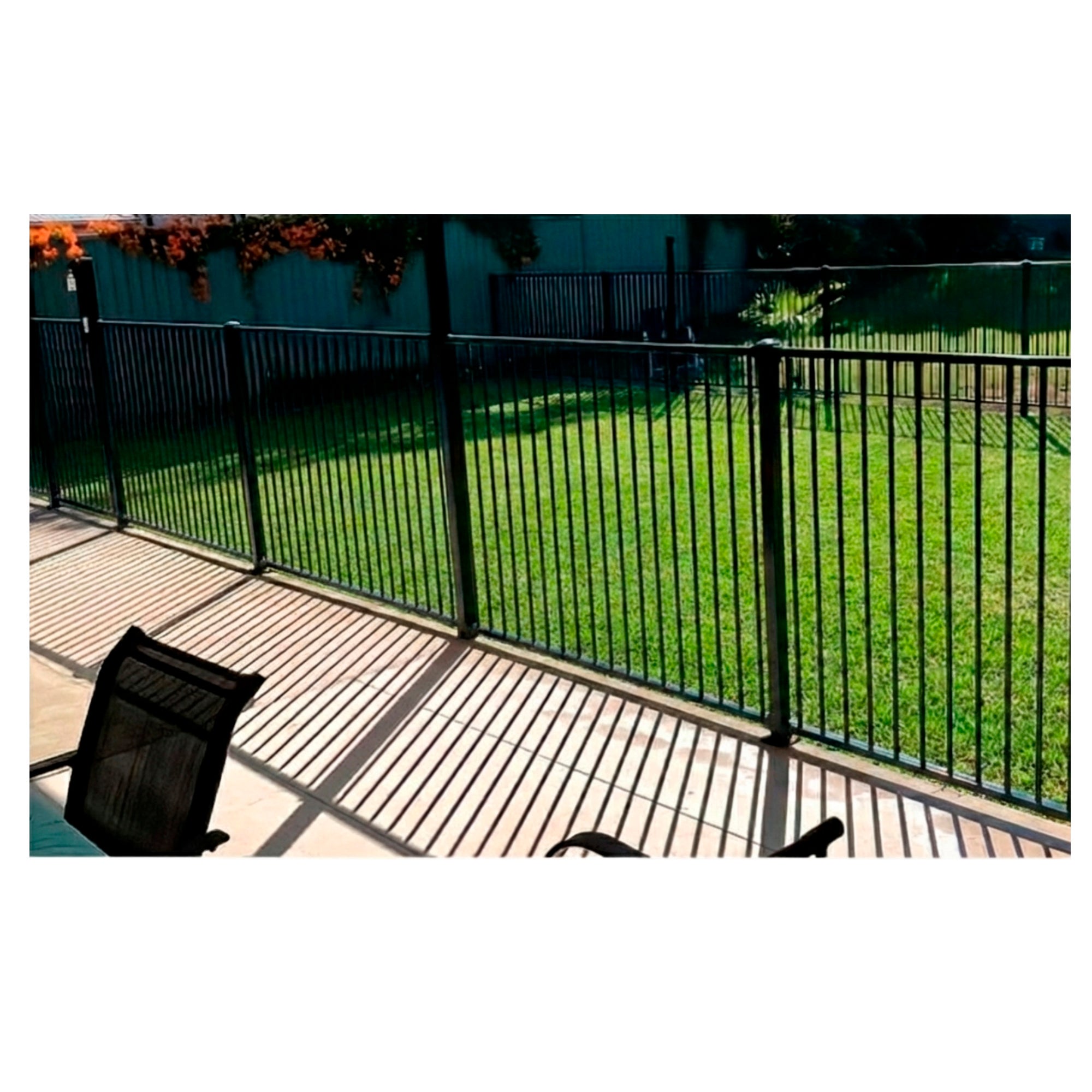 Clôture de jardin NOIR – 200 cm de largeur x 110 cm de hauteur - 4