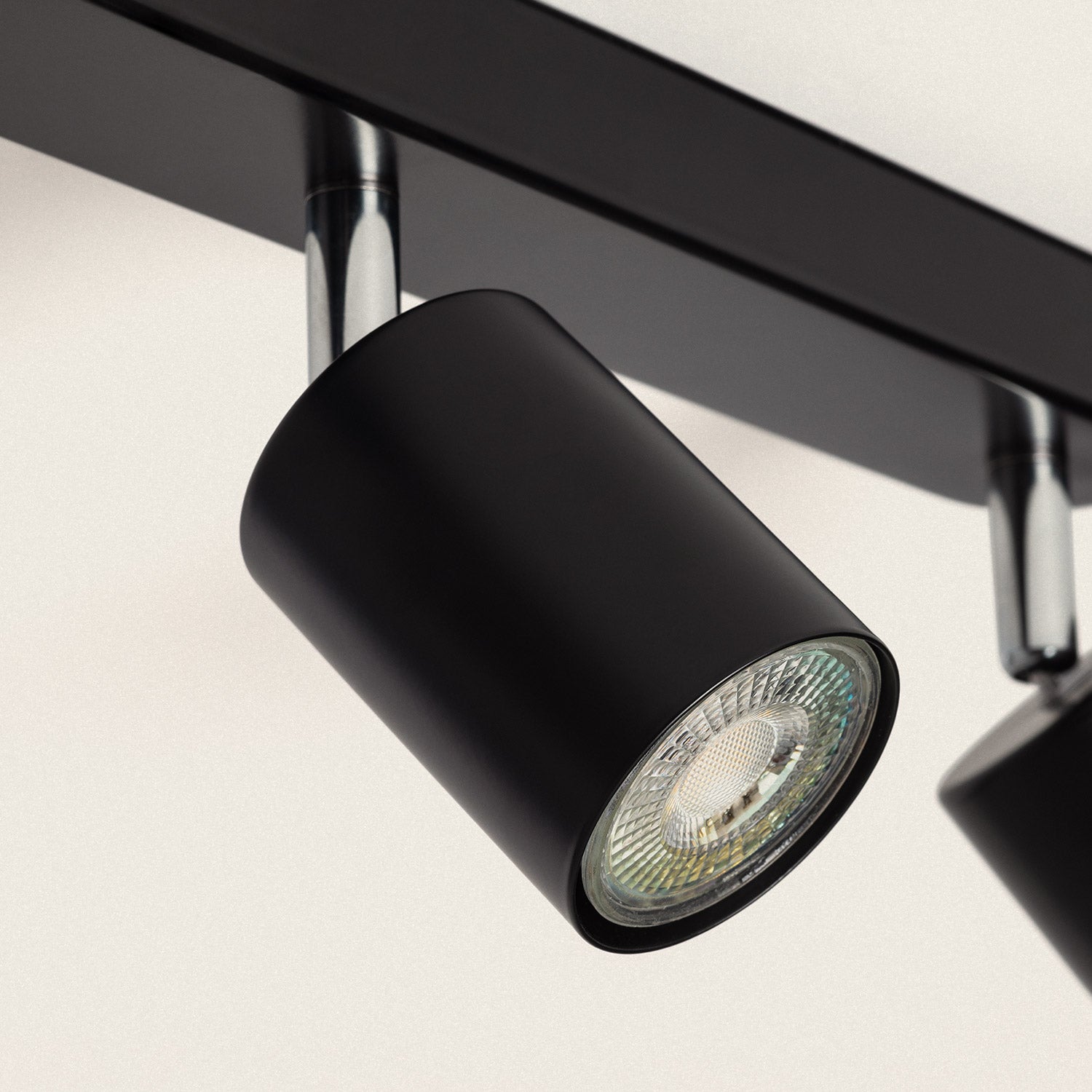 Ledkia Lampada da Soffitto Orientabile Metallo 4 Faretti Albus Black Large Nero - 7