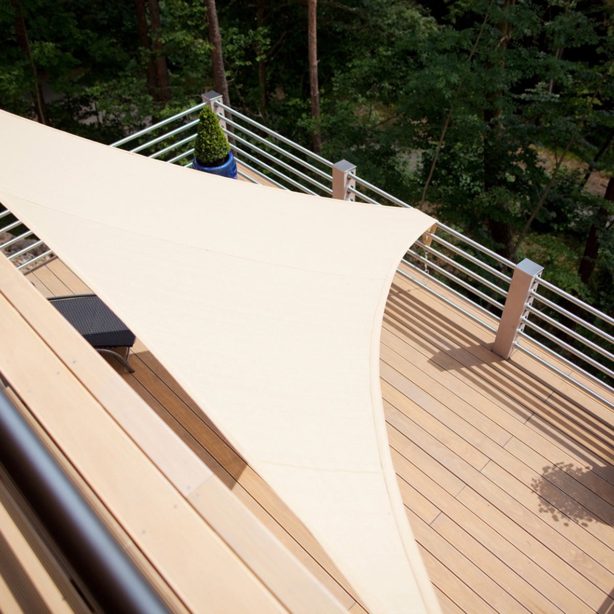 Toldo vela triangular impermeable 3x3x3 m con anillas y cuerdas beige Klack - 3