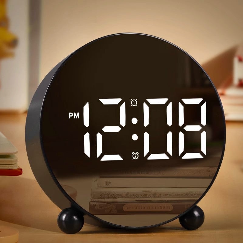 aboveClock Réveil Numérique, Réveil Matin, LED Horloge Digitale avec 3 Alarmes, Mode Week-End
