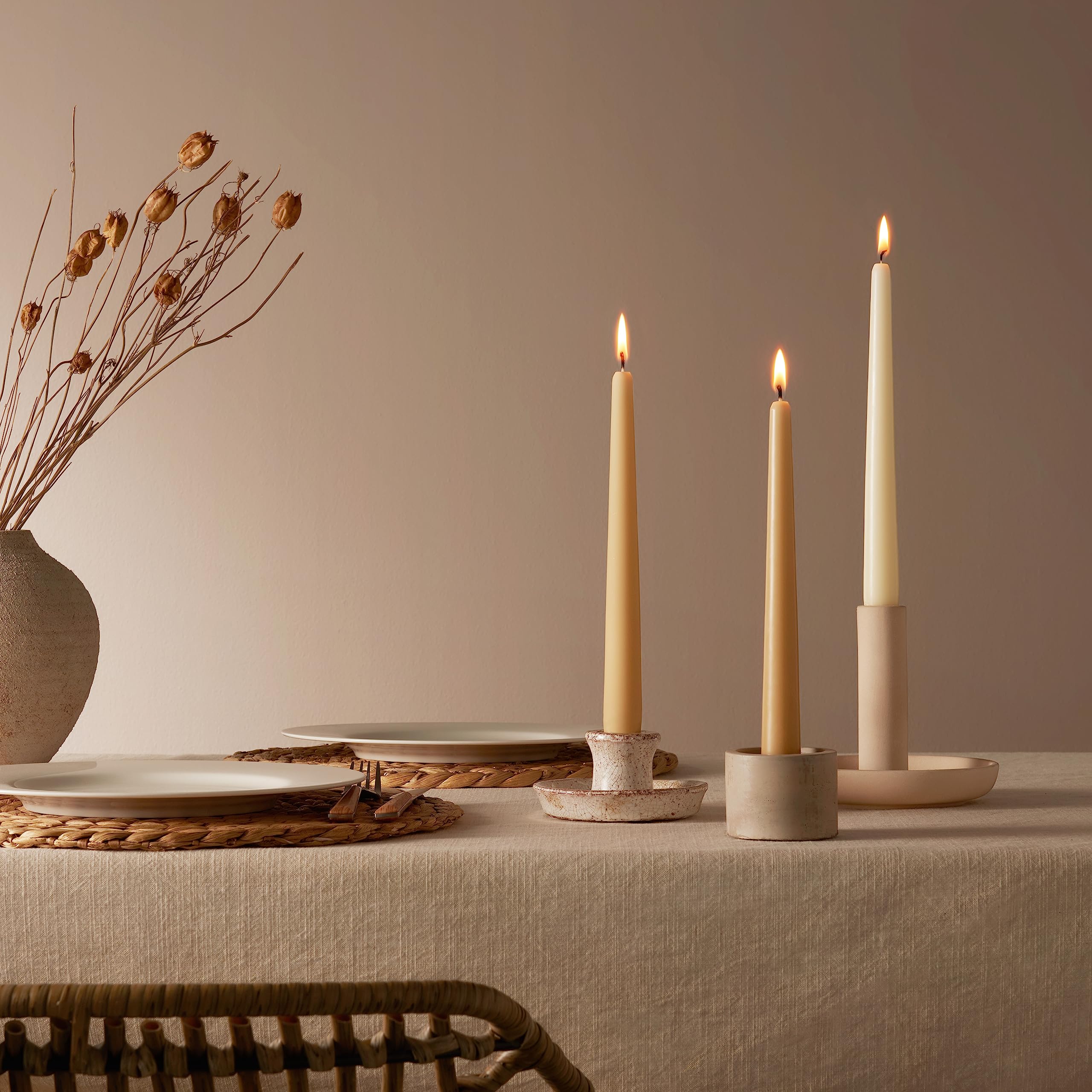 Bolsius Candele affusolate – Avorio – Confezione da 8 – 24,5 cm – Candele decorative per la casa – Durata di 7 ore – Inodore – Cera vega - 4