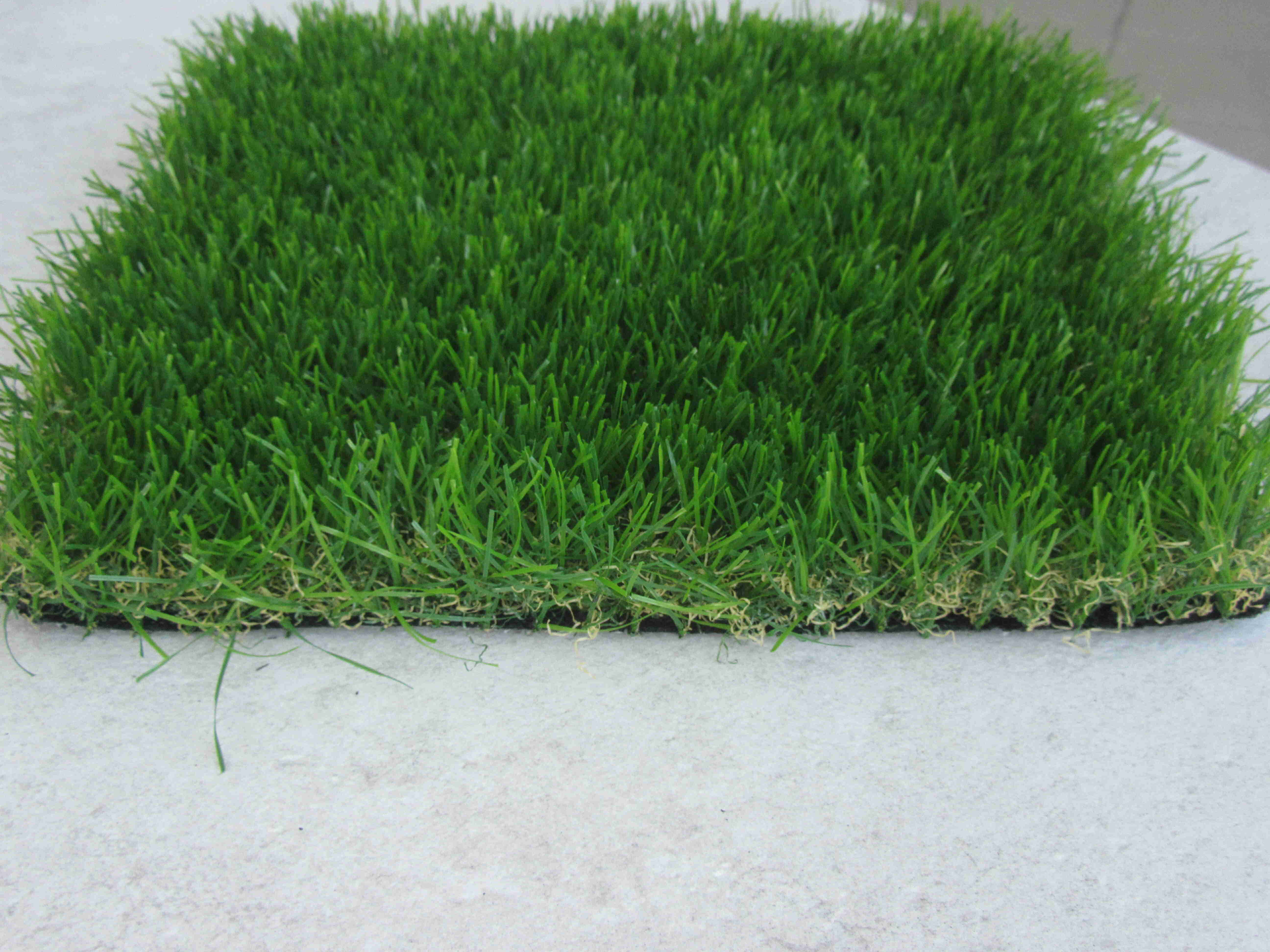 Prato Sintetico Manto Erboso Erba Finta Realistica Giardino 4 Sfumature Di Colore Tappeto Erboso Sintetico Anti UV Atossico Drenante Ideale Per - 9