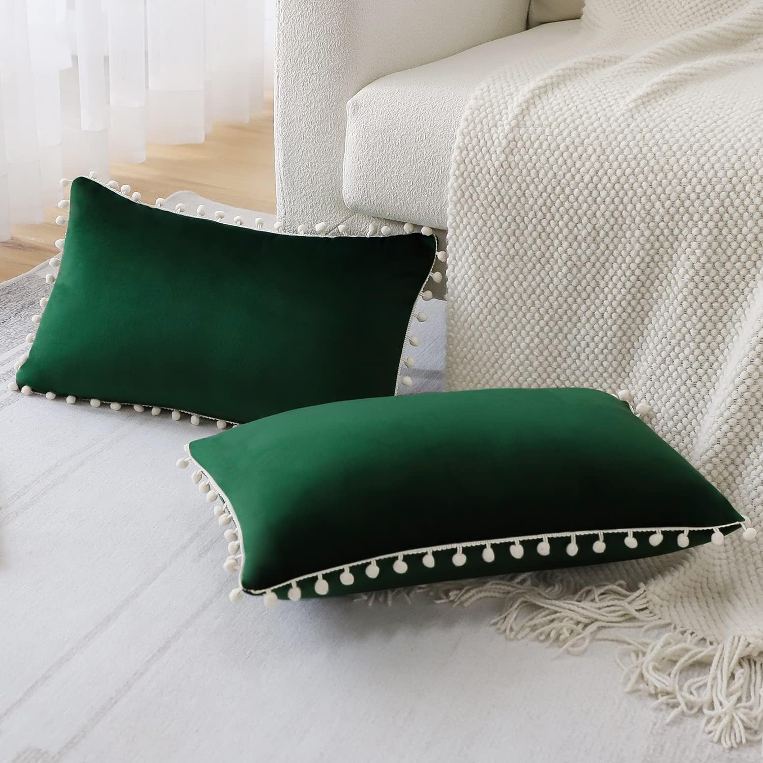 (30x50 cm,Vert Foncé)Lot de 2 Housses de Coussin Décoratives en Velours Doux Pompons Taies d'oreiller Décoration D'intérieur Housse Coussins pour Cana - 4