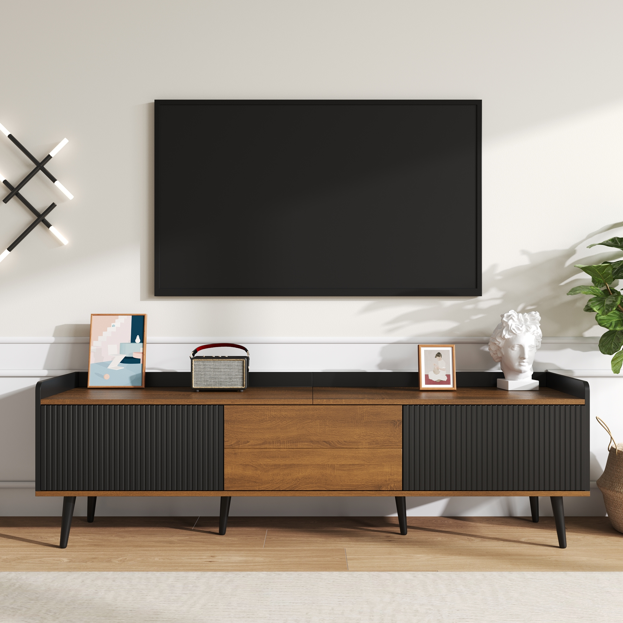 Szafa pod TV 160x39x49,5 cm - z 3 drzwiami - wykończenie drewnopodobne - nogi z litego drewna - MDF + płyta wiórowa - czarny i naturalny