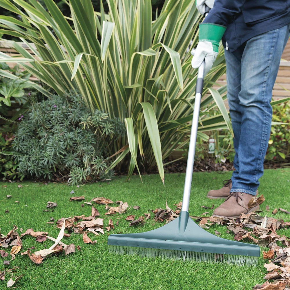 Scopa a pettine per prato sintetico da 45 cm - 5