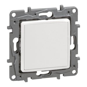 Legrand 099215 Pulsador Simple Mosaic 6A A Garras Blanco Complete Con