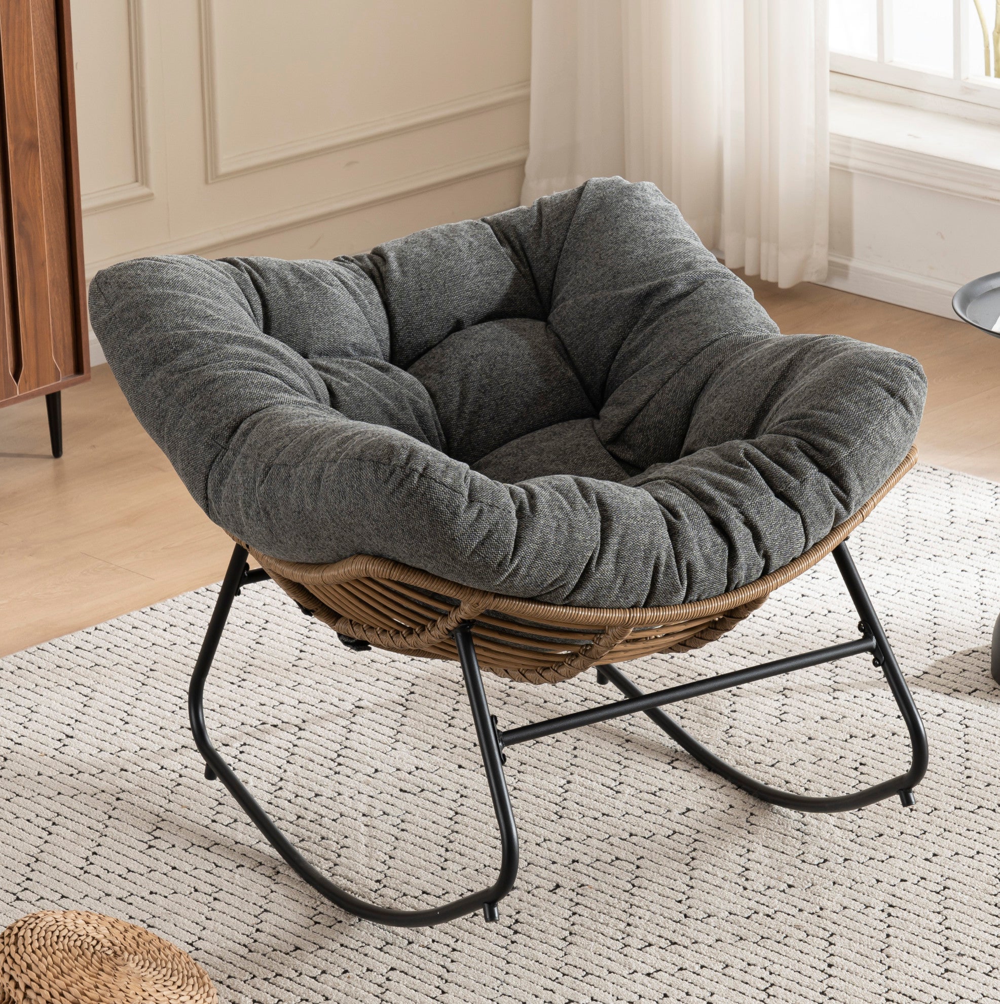 Fauteuil à bascule gris 102x98x77 cm à structure en métal, adapté à un ...