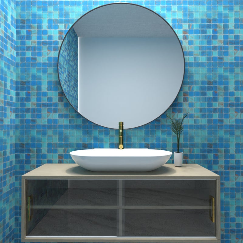 Niebiesko-turkusowa mozaika z siatki szklanej ze złotymi akcentami. Nadaje się do basenów, kuchni i łazienek. Grubość 4 mm. 1 m².